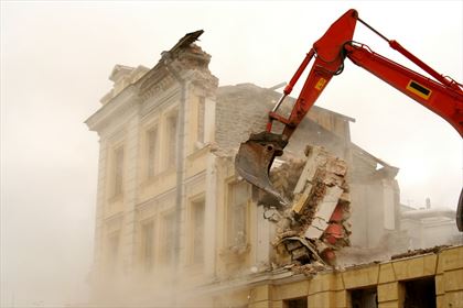 wyburzanie budynków